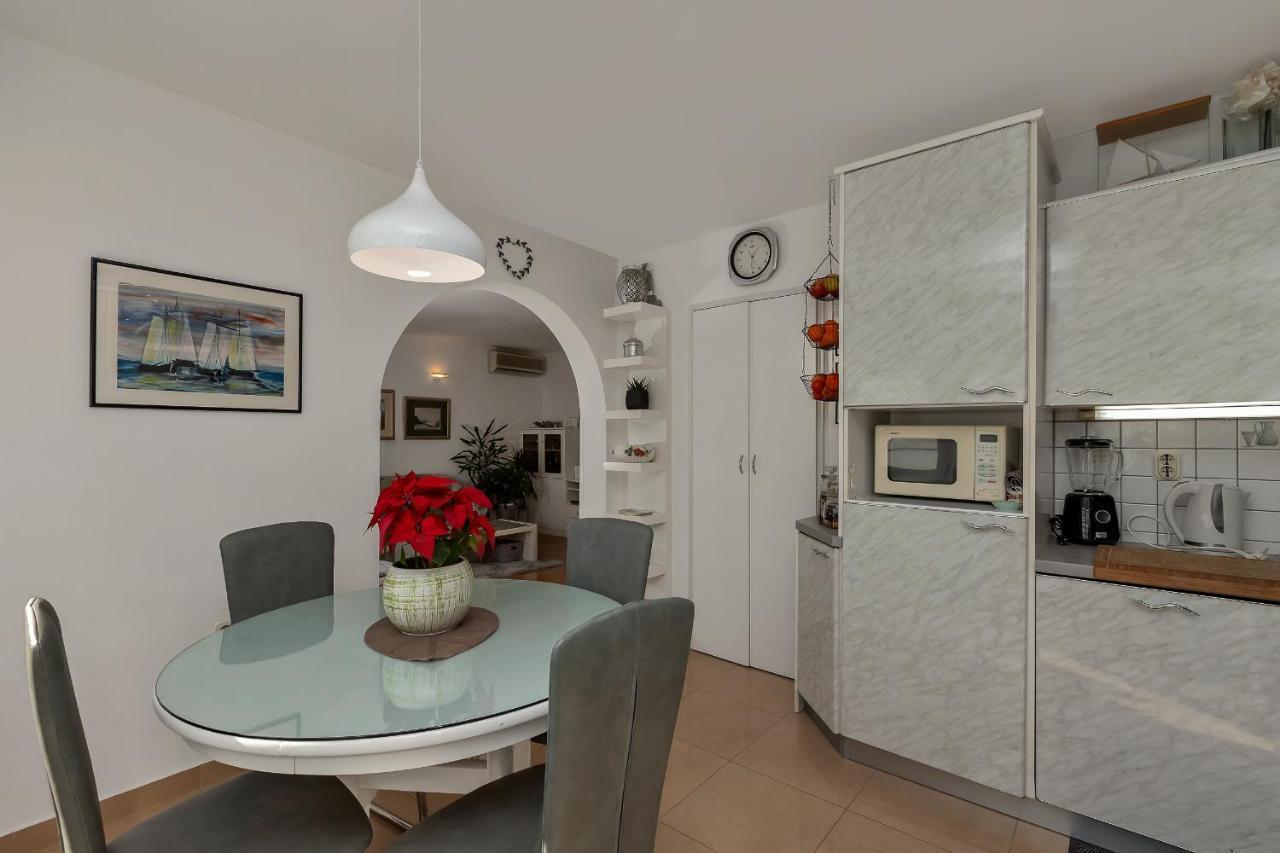 Apartment Marina Makarska Buitenkant foto